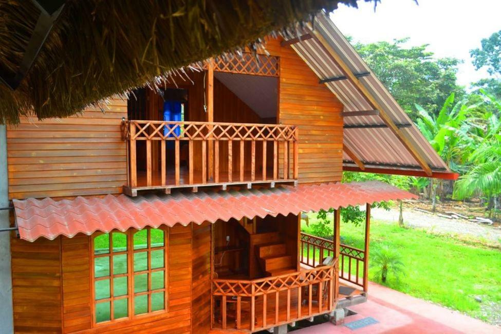 Quinta Primavera - Hosteria Campestre Нуева-Лоха Екстер'єр фото