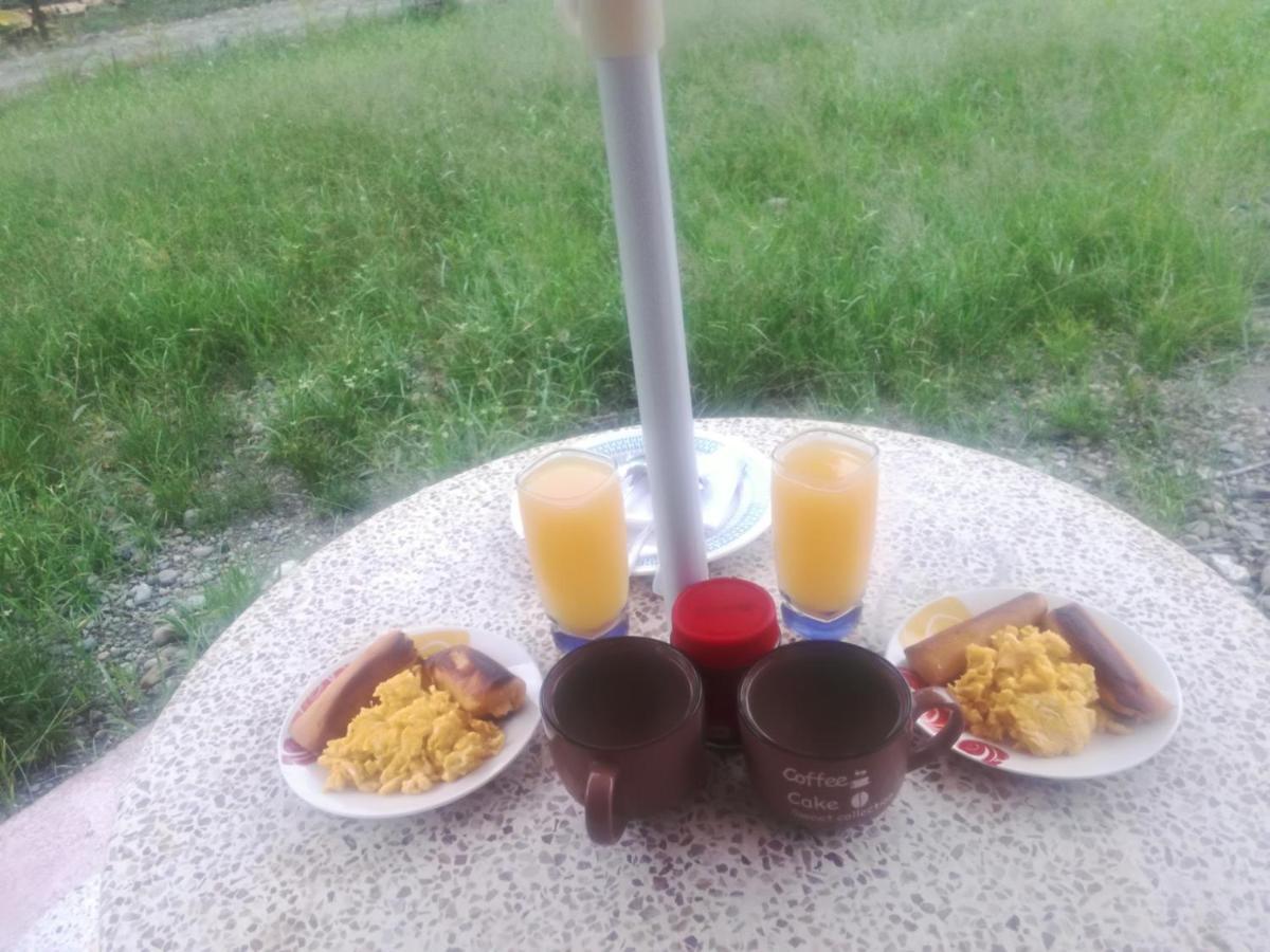 Quinta Primavera - Hosteria Campestre Нуева-Лоха Екстер'єр фото